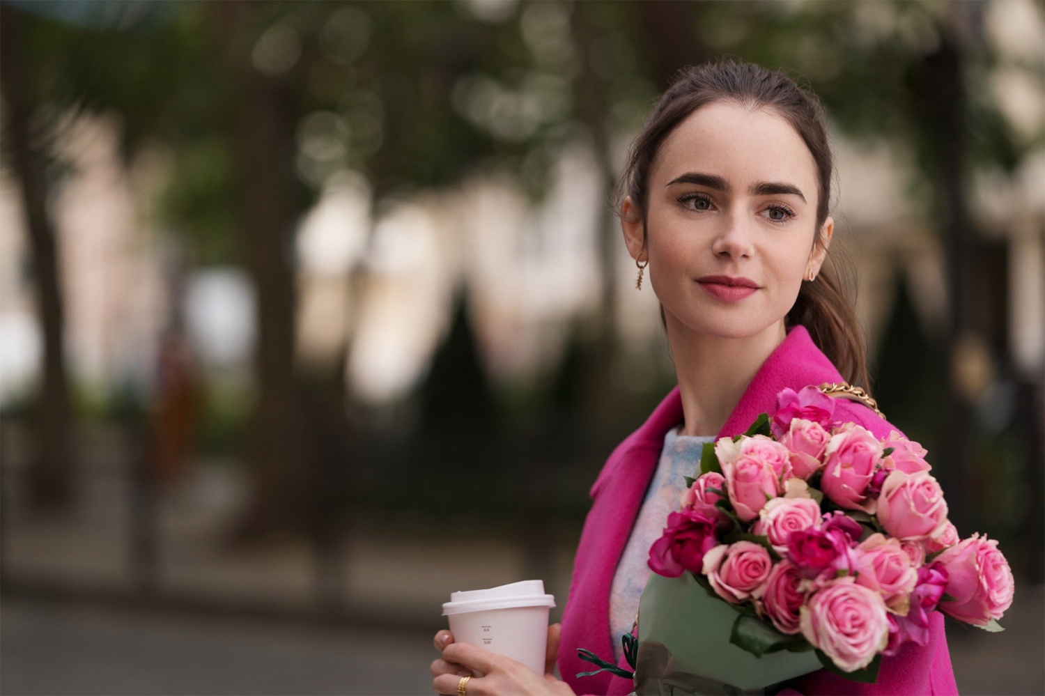 Get to Know the French-Girl Beauty Tips from Star Lily Collins of &#034;Emily in Paris&#034;