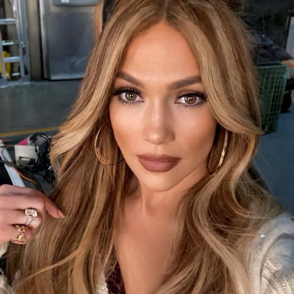 Bella Hadid New Trendy Hair Highlights Inspired Us to Get One Bella Hadid New Trendy Hair Highlights Inspired Us to Get One