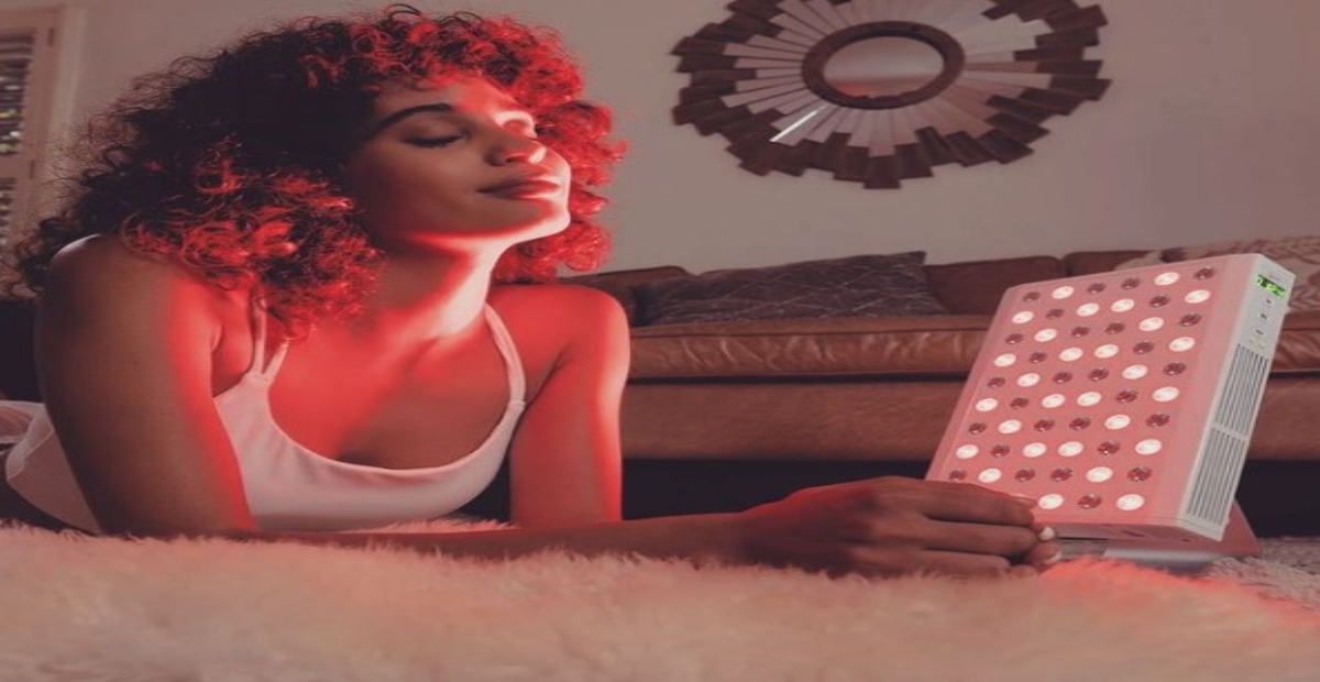 The Top Six Benefits of Red Light Therapy for the Face and Body