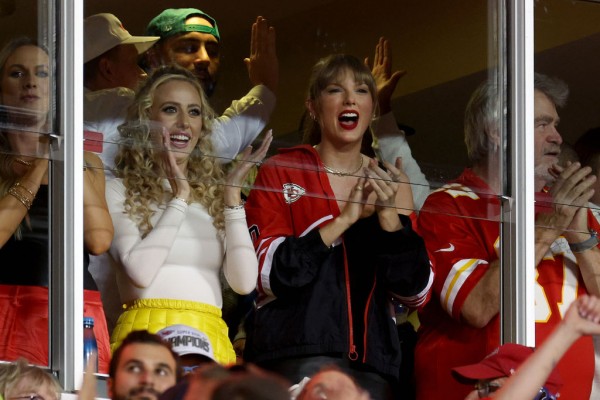 Brittany Mahomes and Taylor Swift