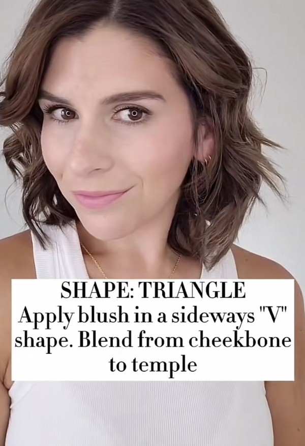 triangular face blush