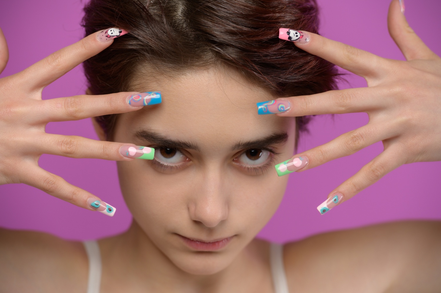 Express Yourself with Mix and Match Nail Trend