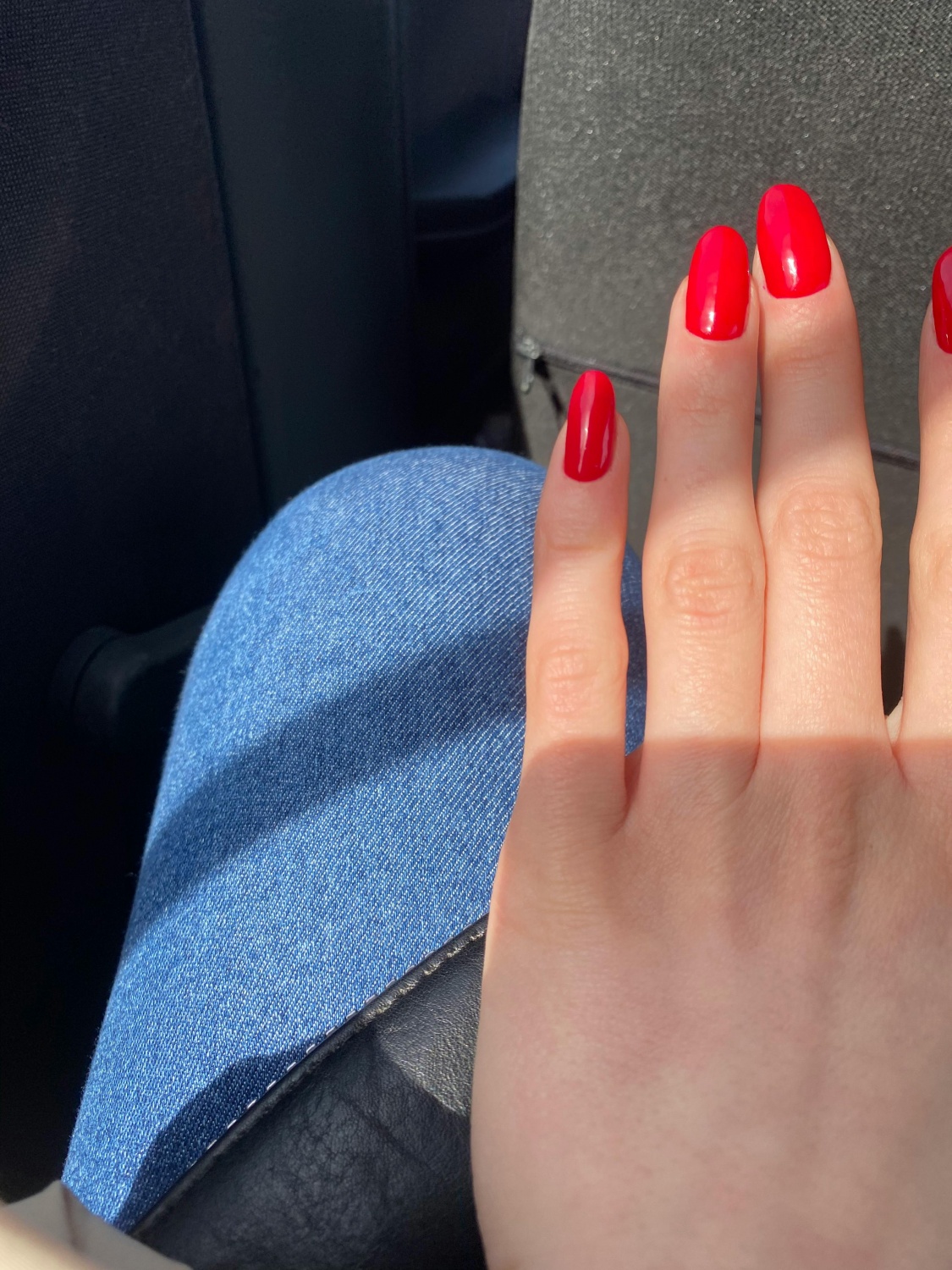 red nail polishes 