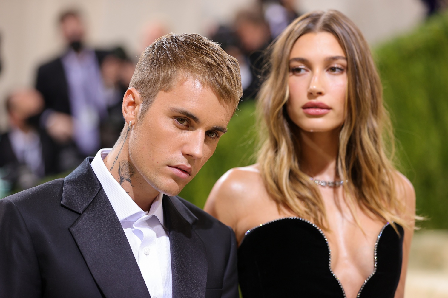 Justin Bieber Selects Hailey&#039;s Nail Design for Son&#039;s Internet Debut