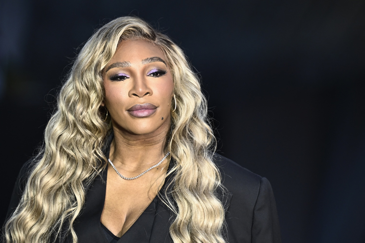 Serena Williams Stuns With Vegan Makeup in New Pictorial — But Her &#039;Lighter&#039; Skin Faces Backlash 