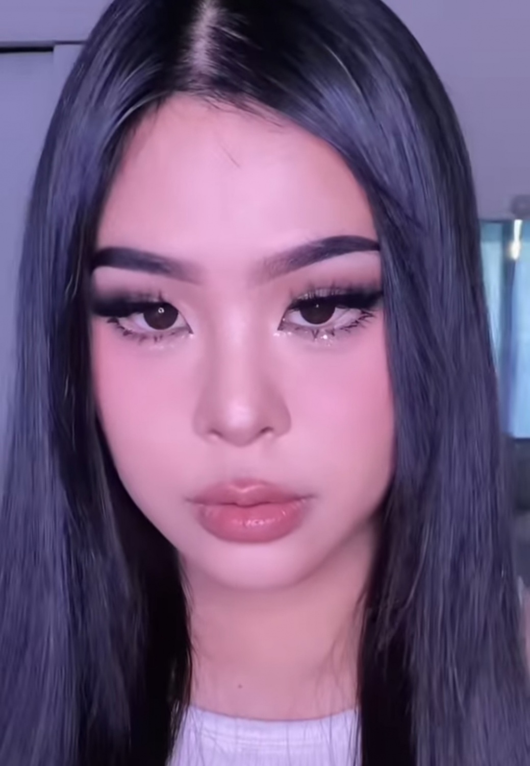 Douyin x Latina Makeup Takes Over: 5 Tips to Achieve This Year&#039;s Hottest Beauty Look