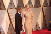 Nicole Kidman Stuns in 119 Carats of Jewels at Oscars -- But Her Clapping Confuses!