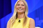  Gwyneth Paltrow Exudes Confidence On Her Birthday, It's Body Butter Effect!