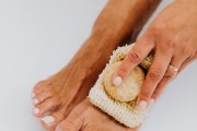 removing dead skin from feet 