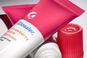 Glossier Strawberry Balm Dotcom